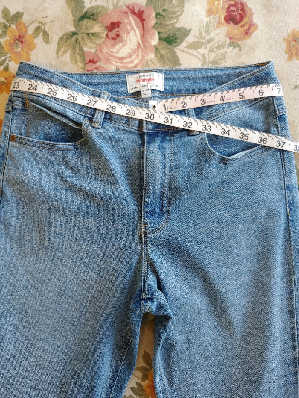 Wrangler Women's Bootcut Light Blue Denim Jeans Size 4 - Picture 7 of 16